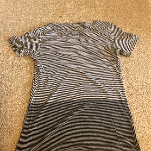 Striped Lululemon Tee - Picture 2 of 3
